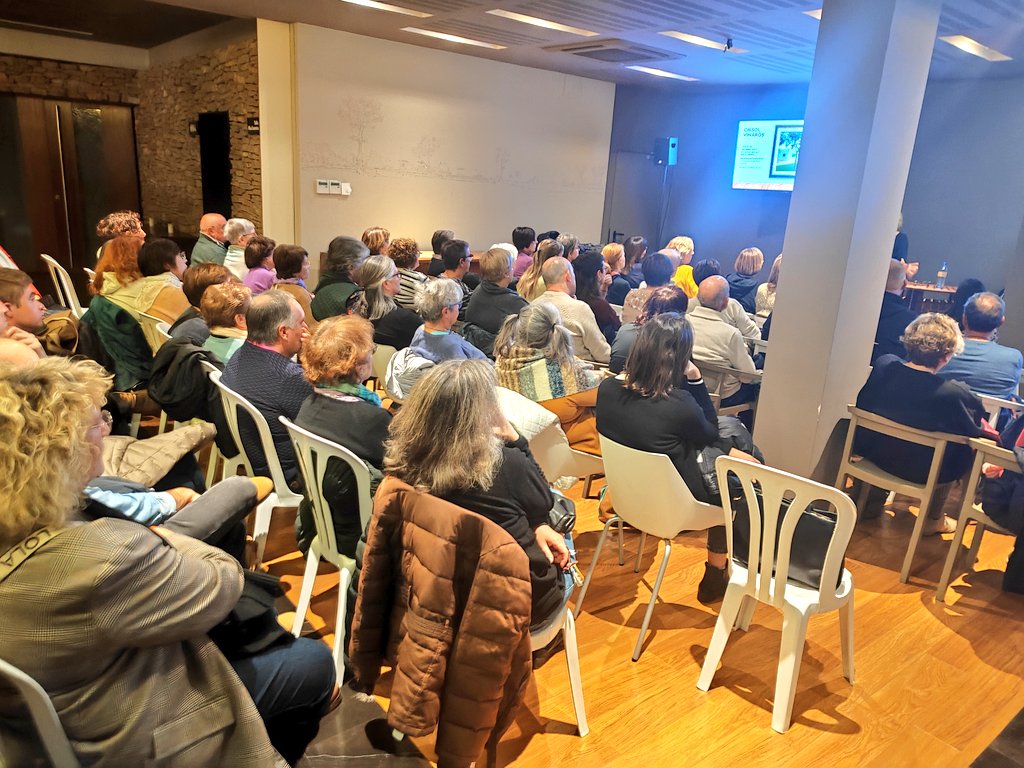 GVACspCS's tweet photo. @GVACspCS i @GVAdepsalutcs participen en l'última sessió de "UN PAS CAP A LA SALUT MENTAL ALS PORTS" organitzada a través del Consell de Salut dels Ports perca prevenció de  la #SalutMental https://t.co/gFWFS3bwRi