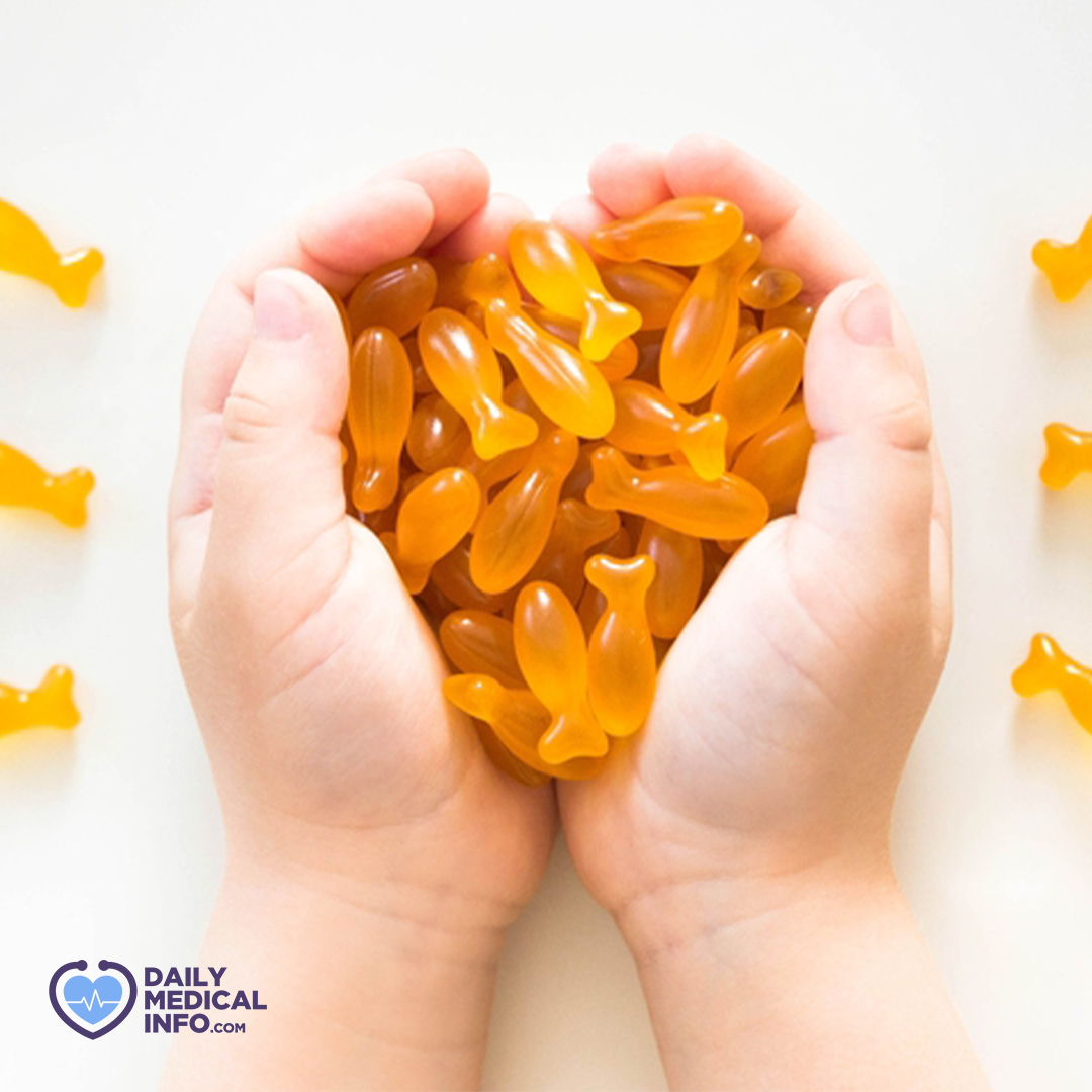 DMedicalinfo's tweet image. يمكن ل #زيت_كبد_الحوت أن يقلل نوبات البرد والإنفلونزا لطفلك، لأنه يعزز نظام المناعة نتيجة لمحتواه المرتفع لفيتامين D، كما أظهرت الأبحاث أن مكملات زيت كبد الحوت تقي من أمراض الجهاز التنفسي العلوي بنسبة 36 إلى 58%.
#dailymedcalinfo #codliveroil