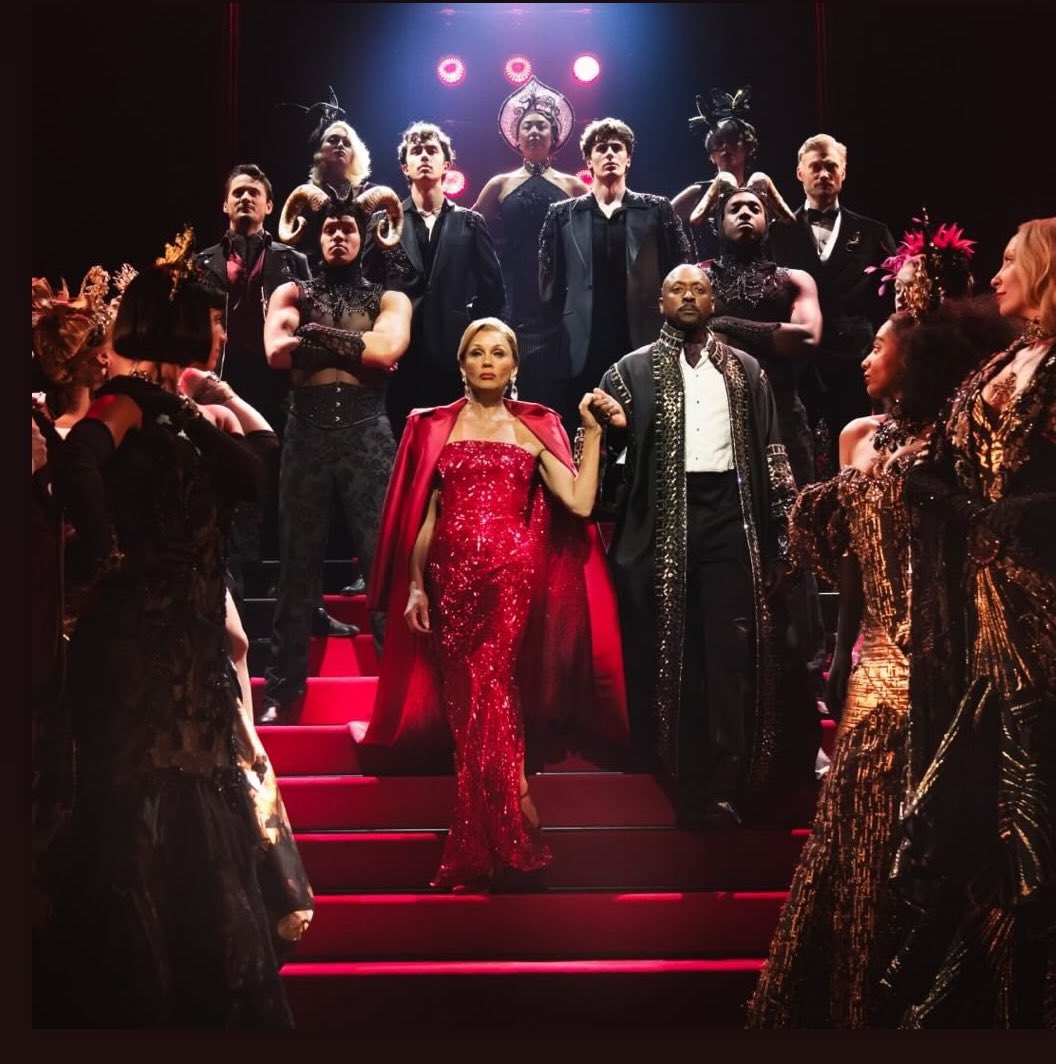 comanavago's tweet photo. Devil Wears Prada Musical giving Club Morpheus tea no? https://t.co/5VpEnQqTjz