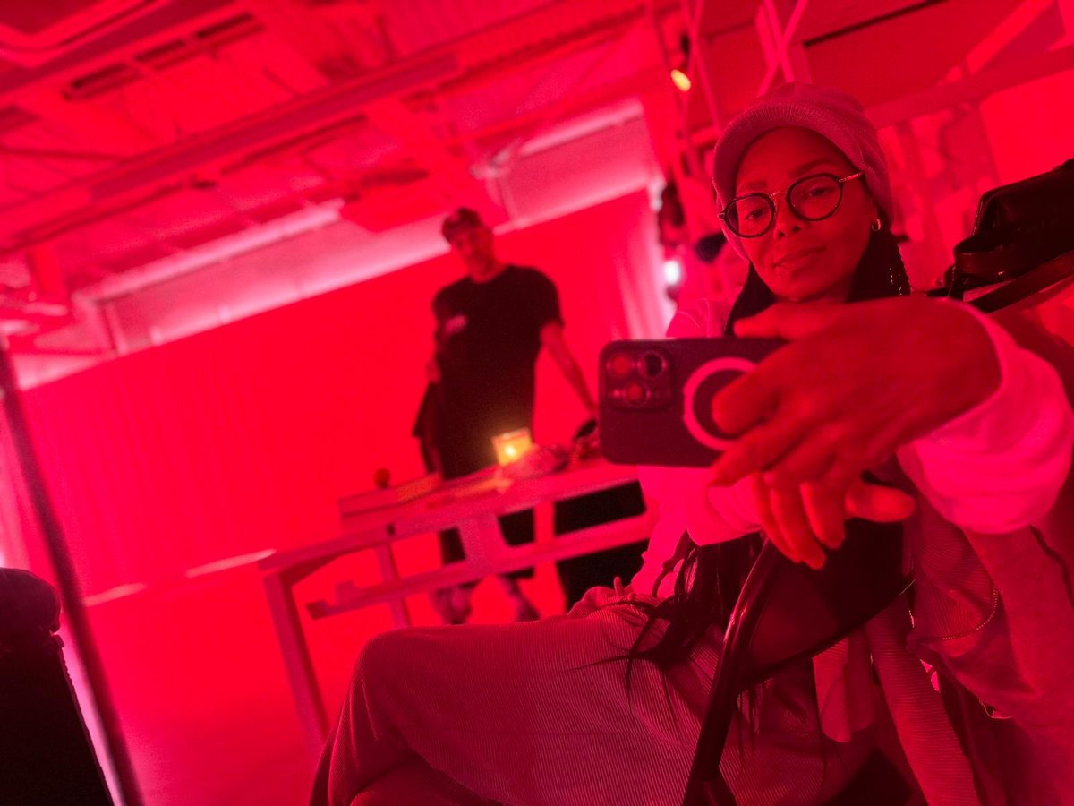 JanetJackson's tweet image. Vegas residency rehearsals…see u soon 😉