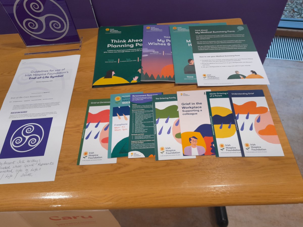 caruprogramme's tweet image. Our Caru Group in Hospital of Assumption, Thurles, Co. Tipperary, just completed their Caru Workshops and already have created a fantastic Caru board for their remembrance service last week. 

@AIIHPC @IrishHospice @HSELive