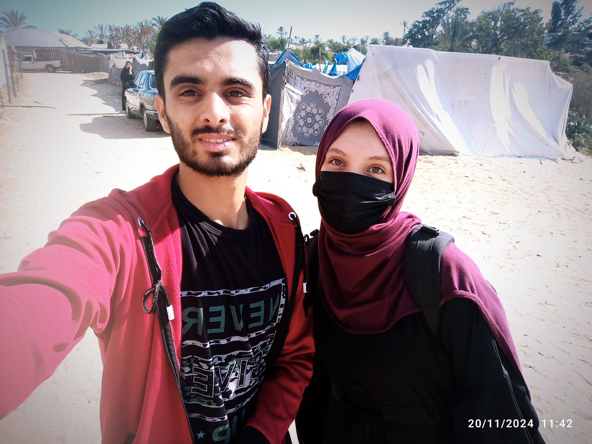 eman_m2001's tweet photo. Hello my friends, thank you very much to all of you for your donations to us, we bought some clothes and some blankets for the winter, yes we are still fine, My sincere love and gratitude to you, thank you for your concern 🫂✊❤️🇵🇸
@lord_lila https://t.co/gIA4nKiUJJ