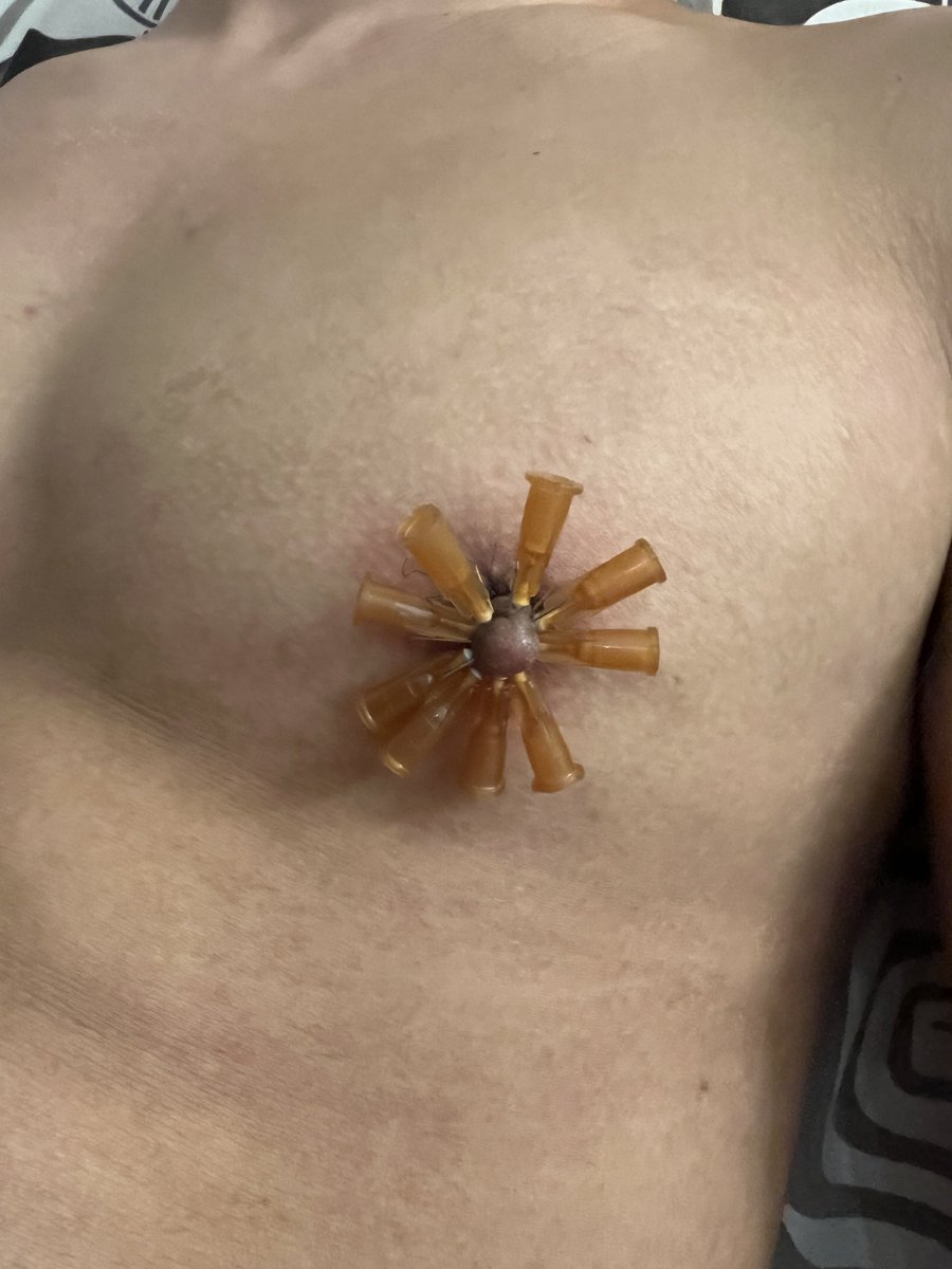 Ballbuster tweet media