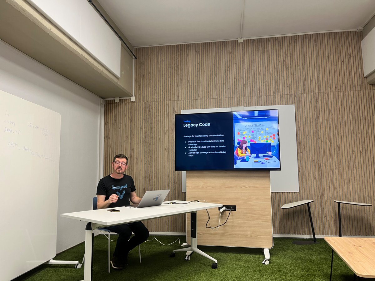 Málaga JUG tweet media