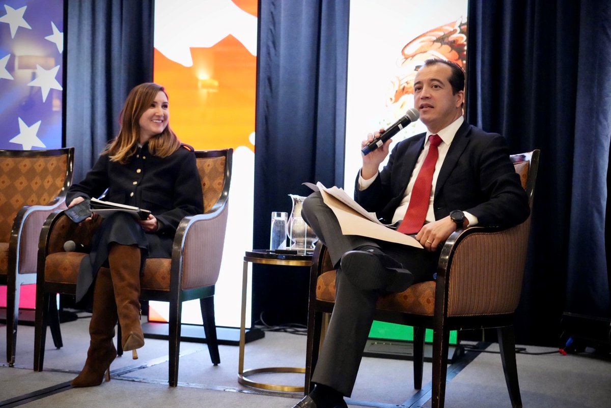 ShopFloorNAM's tweet photo. Proud to have @LuisRosendo_ join us at the North American Manufacturing Conference to share how Mexico’s trade policies, economic strategies and initiatives aim to foster North American collaboration. https://t.co/vytK4gS4Eu