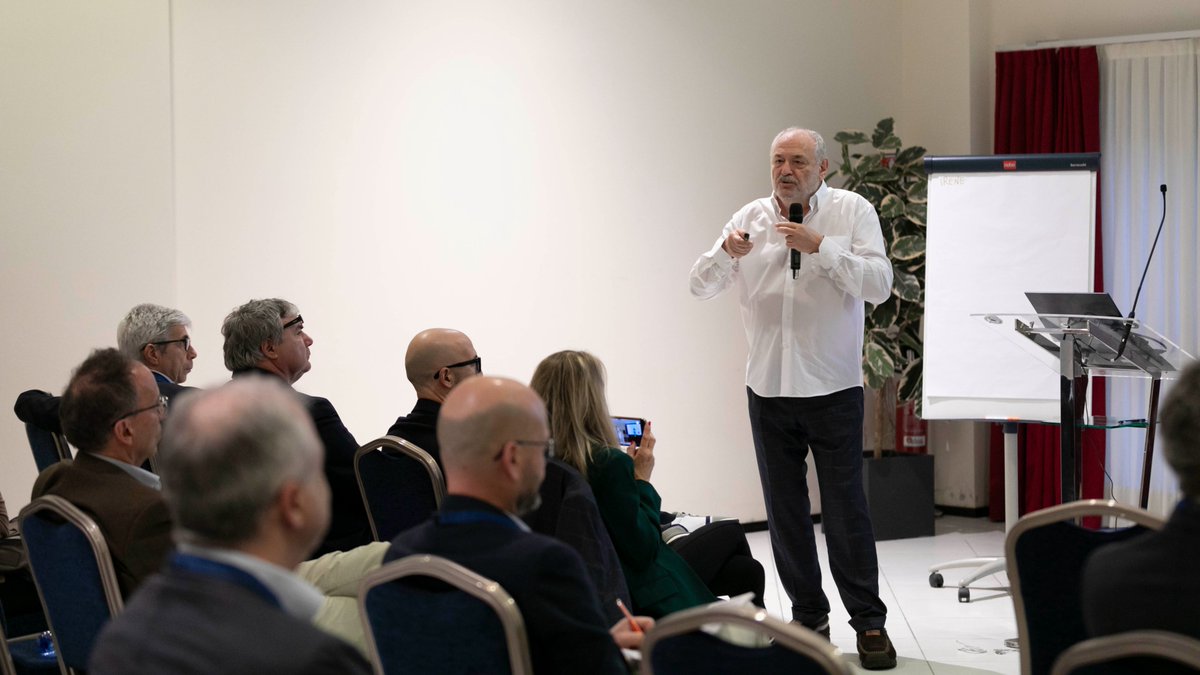 QUANTworkshop's tweet photo. 🚀 WORKSHOP: Our Invitation-Only Masterclasses

Our masterclasses are exclusive invitation-only events designed to explore strategic topics in finance and investments.

In the last edition, top experts covered highly relevant topics https://t.co/OhutnKDKnE