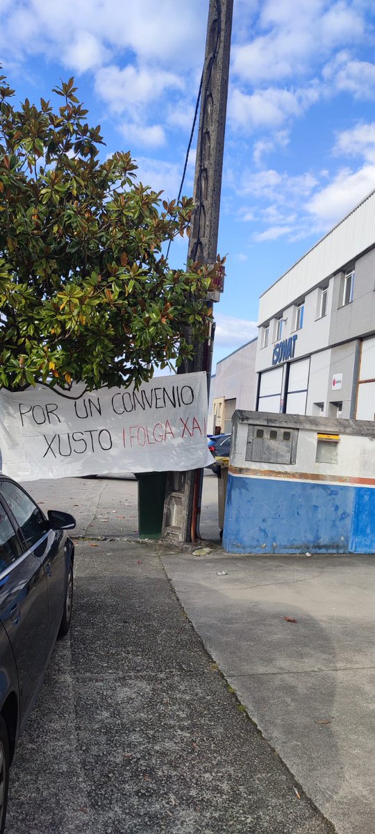 Se movilizan compañer@s en la delegación de <a href="/Selecta_spain/">Selecta España</a> #Bergondo

VOLVEMOS A LA LUCHA POR UN CONVENIO DIGNO. 

Tras la desconvocatoria de #HUELGA por un acuerdo en materia salarial, #Selecta utiliza la técnica del aburrimiento.  Y SEGUIMOS SIN CONVENIO.  

¡CONVENIO O HUELGA!