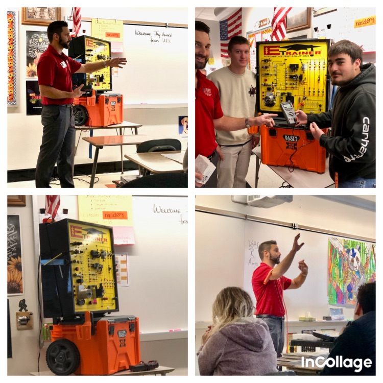 NAHS1619's tweet photo. Students in 12th grade Career English enjoyed a presentation from Jay Amore from Universal Technical Institute. Students demonstrated being inquisitive learners, communicators, and critical thinkers with their participation and questions! #kkidsthrive #profileofagraduate https://t.co/Q06QnjaZDY