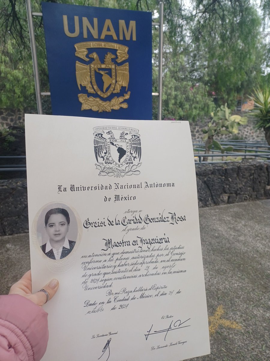 GA!

I finally received my Master's degree today. It took effort, fighting against distance, the loss of a loved one, and a few gray hairs that have already grown. A necessary step to continue the journey and self-building. 

#Crypto 
#PowerGirl