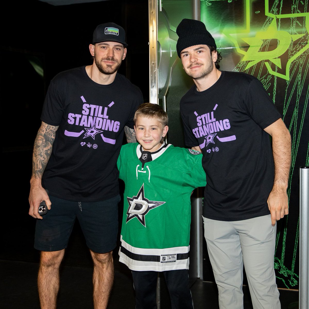 DallasStars's tweet photo. You can order Wiley's shirt at @StarsHangar and get it in stores at tonight's game!
π https://t.co/jxXFkhL07b
@DS_Foundation | #StarsFightCancer | #HockeyFightsCancer https://t.co/WLmHIZnZ5q