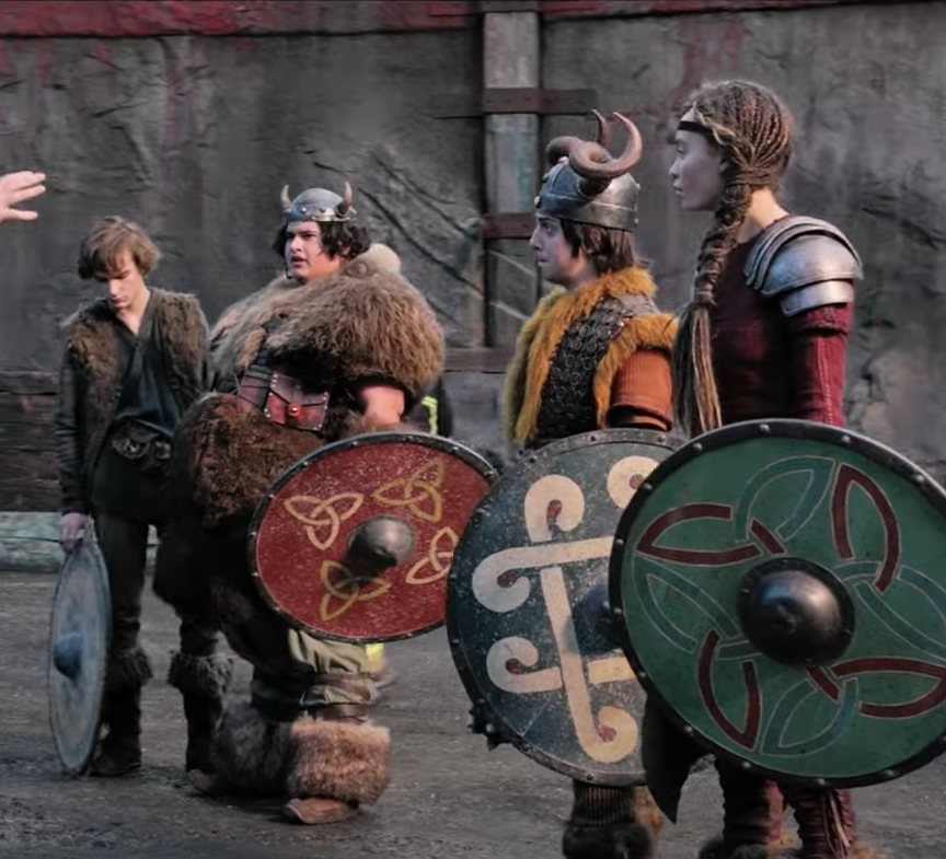 HttydLANews's tweet photo. OFFICIALLY THE GANG IS HERE https://t.co/BUjDNaIsq7