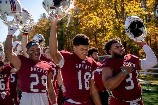 I am blessed to receive my first offer from Anna Maria College!
<a href="/SumnerFBHC/">Sumner Football Head Coach</a> <a href="/SumnerHSFootbal/">Sumner High School Football</a> <a href="/jndavis701/">Coach James Davis</a> <a href="/Geethecoach/">Coach Gee</a> <a href="/MccuinRonnie/">Ronnie McCuin</a>