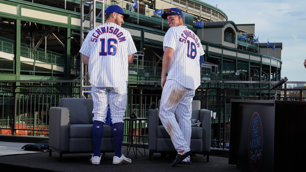 DOM_Frederic's tweet image. patrick wisdom has been DFA’d, ending a fever dream tandem that kept a fanbase above water to end 2021. never forget the moments we had. cubs for life