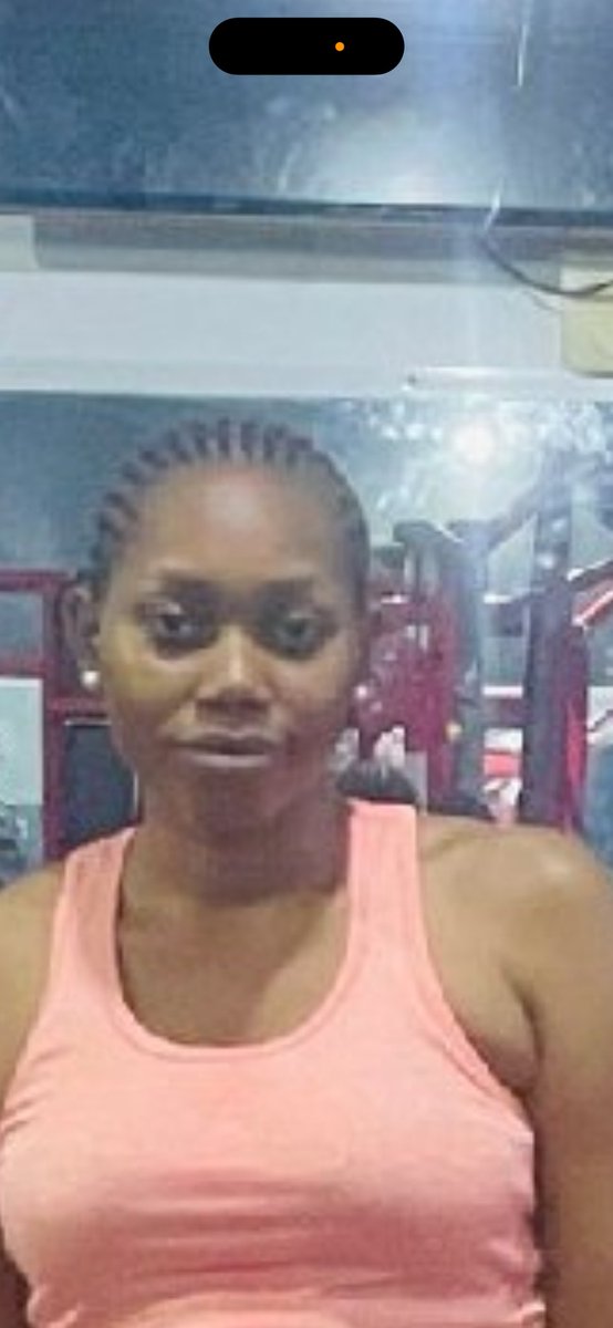 <a href="/zeelao_og_/">𝐍𝐨𝐛𝐨𝐝𝐲 𝐢𝐬 𝐬𝐚𝐟𝐞 🎭</a> Huyu anaekupenda mbona lips nyeusi saaana😅😂

Au anavuta na yeye? Ndio maana humpendi?