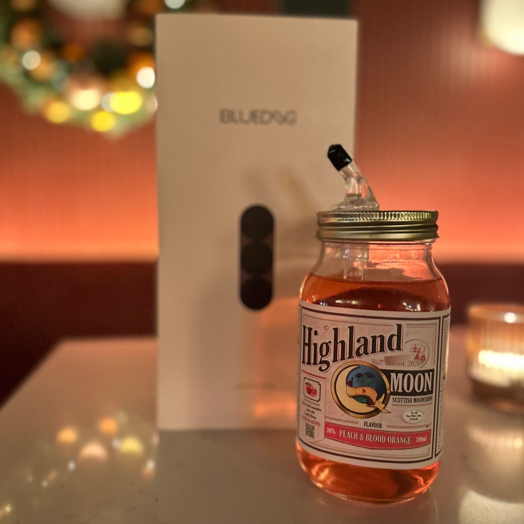 HighlandMoon's tweet photo. ✨🌙🎶This week, we’re excited to feature Bluedog, a fantastic cocktail bar and live music venue in Glasgow.
With its cozy downstairs speakeasy and stylish New York-style upstairs area, Bluedog offers the perfect setting to enjoy expertly crafted cocktails and live performances. https://t.co/VoGmfRWVdH