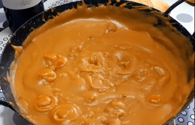 ValorManchego's tweet photo. Mancheguian bechamel https://t.co/AW0FfQyyPk