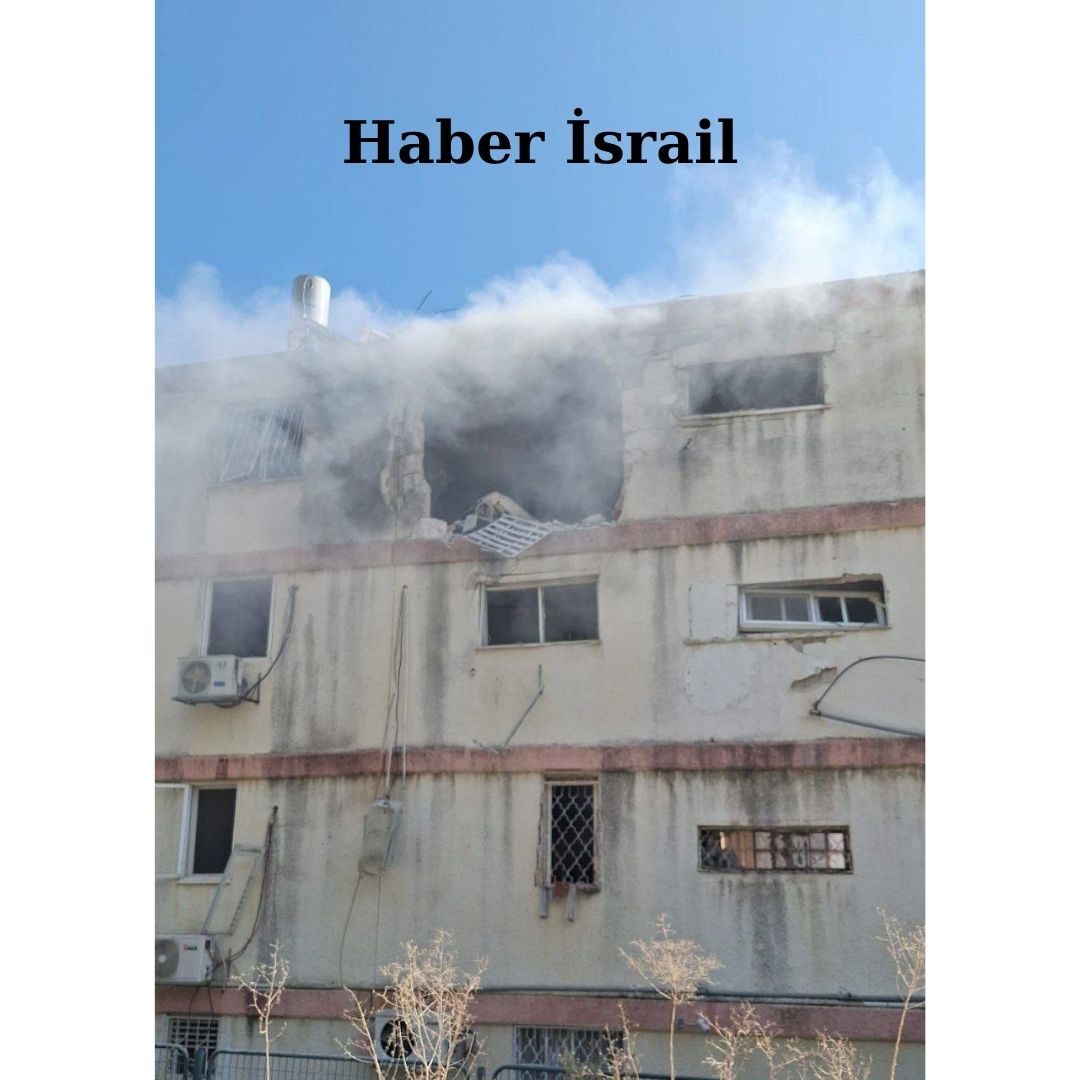 Bugün Kiryat Şmone'de bir bina vuruldu.

Telegram için: t.me/haberisrail

#haberisrail #israilhaberleri #İsrail