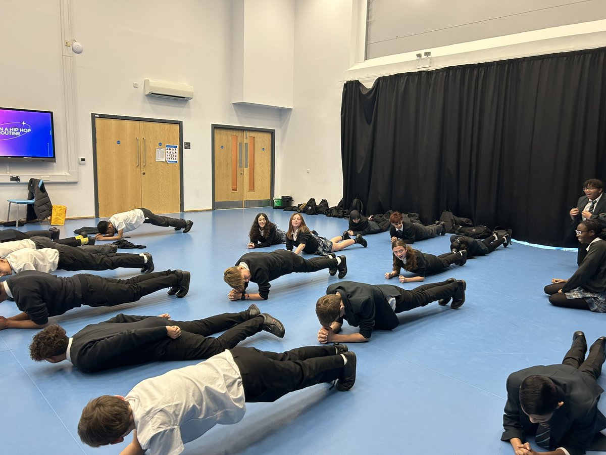 MrsVAtkinson tweet media