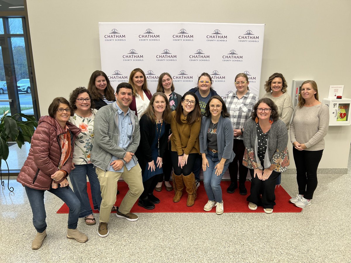 DrKCBerggren's tweet image. The @ChathamCoSch SLMC & DLF PLCs representing at the Digital Leaders Exchange presented by @ncdpiDTL and learning all things 🦾🤖 #AILiteracy #digitalteachingandlearning #ccslibrarymedia #ccsdigitallearning