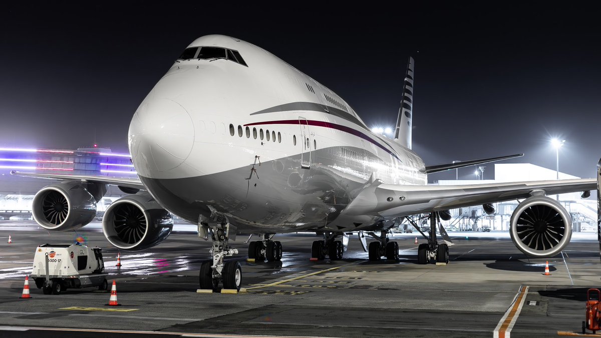 HugoFraca's tweet image. P4-HBJ arrivée dimanche à CDG  est reparti pour Doha cet après-midi