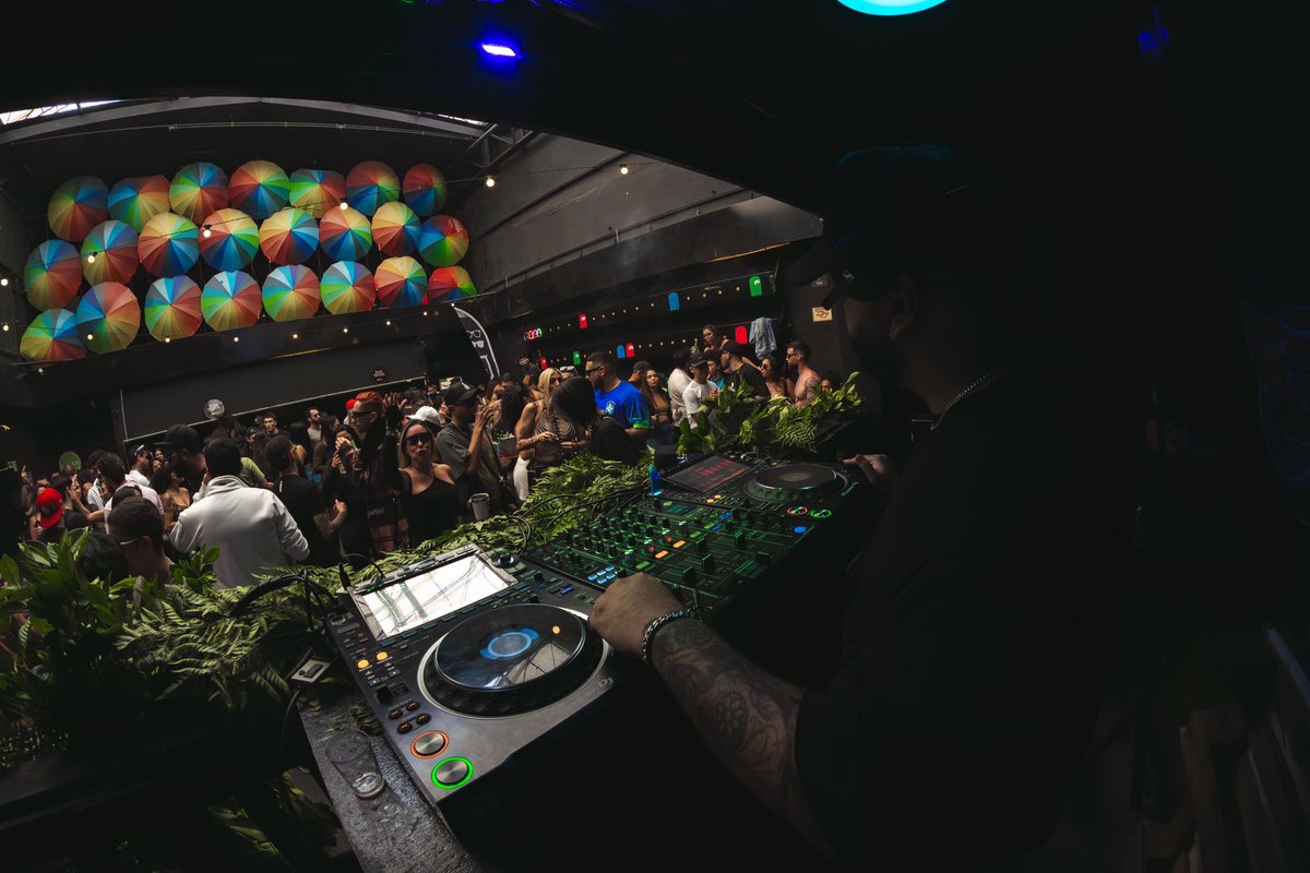 Used Goods São Paulo 🇧🇷 

8 am never looked so good