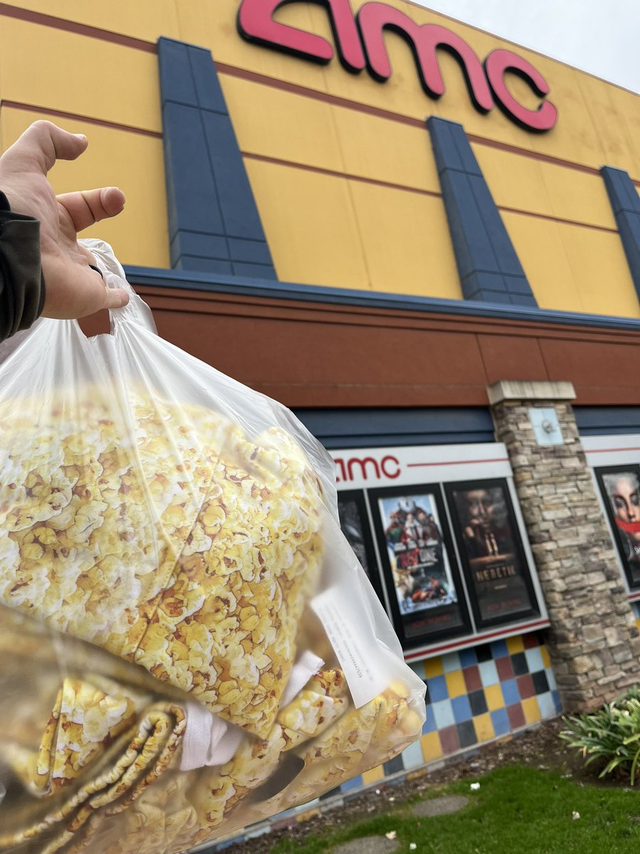 gabestrades's tweet photo. Consistent and Persistent… Keep it Poppin… 🍿
#AMC #ApesNotLeaving #Apestogetherstrong #ApeWork https://t.co/B3DtxCAr9G