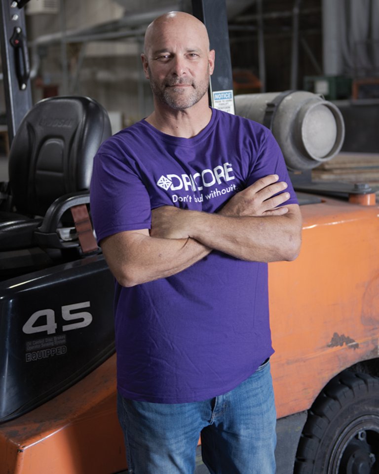 😲 Can you believe we’re nearing the end of 2024? Grateful for a year of challenges and progress, especially in home renos!

If flooring is still on your list, don’t forget the foundation—a solid subfloor is key. My go-to: @dricoreproducts. Here’s to starting the new year right!