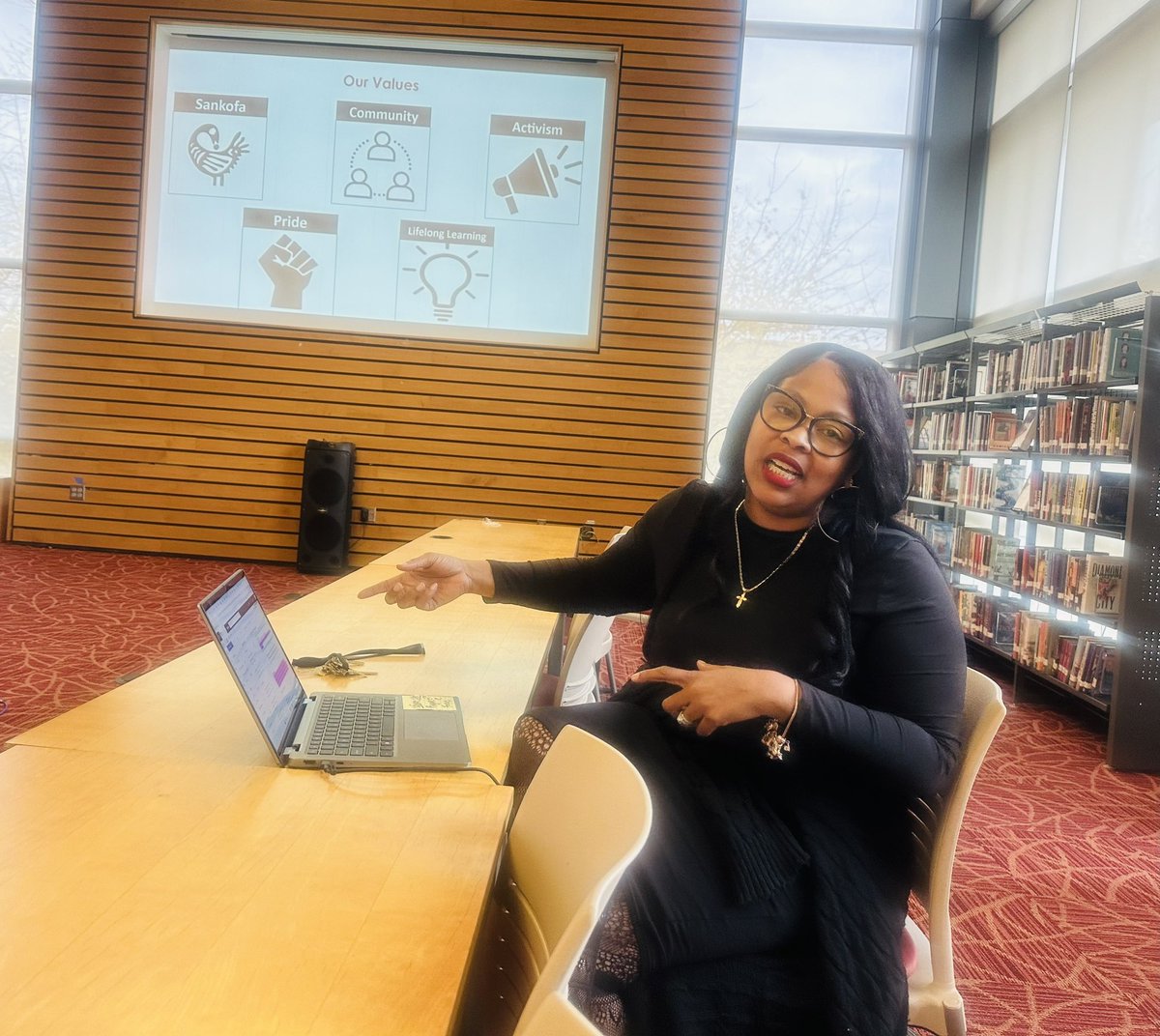 DialloTalibDHS's tweet photo. A debrief of the state of our weekly PLC gatherings with Instructional Coaches. This week’s focus: Unifying Around Dunbar’s Afrofuturist Competencies🙌🏿

So grateful for the positive &amp; constructive Vibes 🖤❤️🙏

#Since1870
#Sankofa
#Community
#lifelonglearning https://t.co/6Cf8NYzzuj