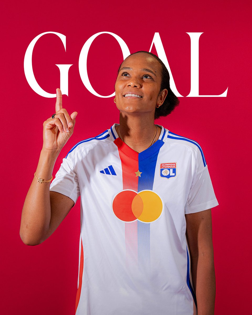 ol__lyonnes's tweet photo. 90+2' : CAPITAAAAAINE !!!!
Le corner de Sofie Svava pour la tête de l'inévitable Wendie Renard !!! 🥰
4-1 #OLRoma https://t.co/cbRMQGkZzf