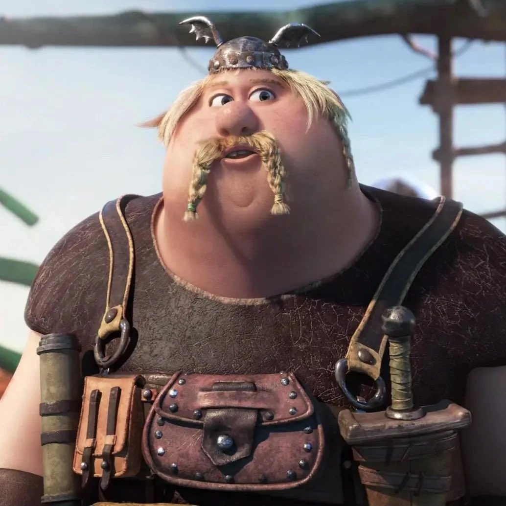 DiscussingFilm's tweet photo. First look at Julian Dennison as Fishlegs in the live-action ‘HOW TO TRAIN YOUR DRAGON’ remake. https://t.co/NfGTsdz4wL