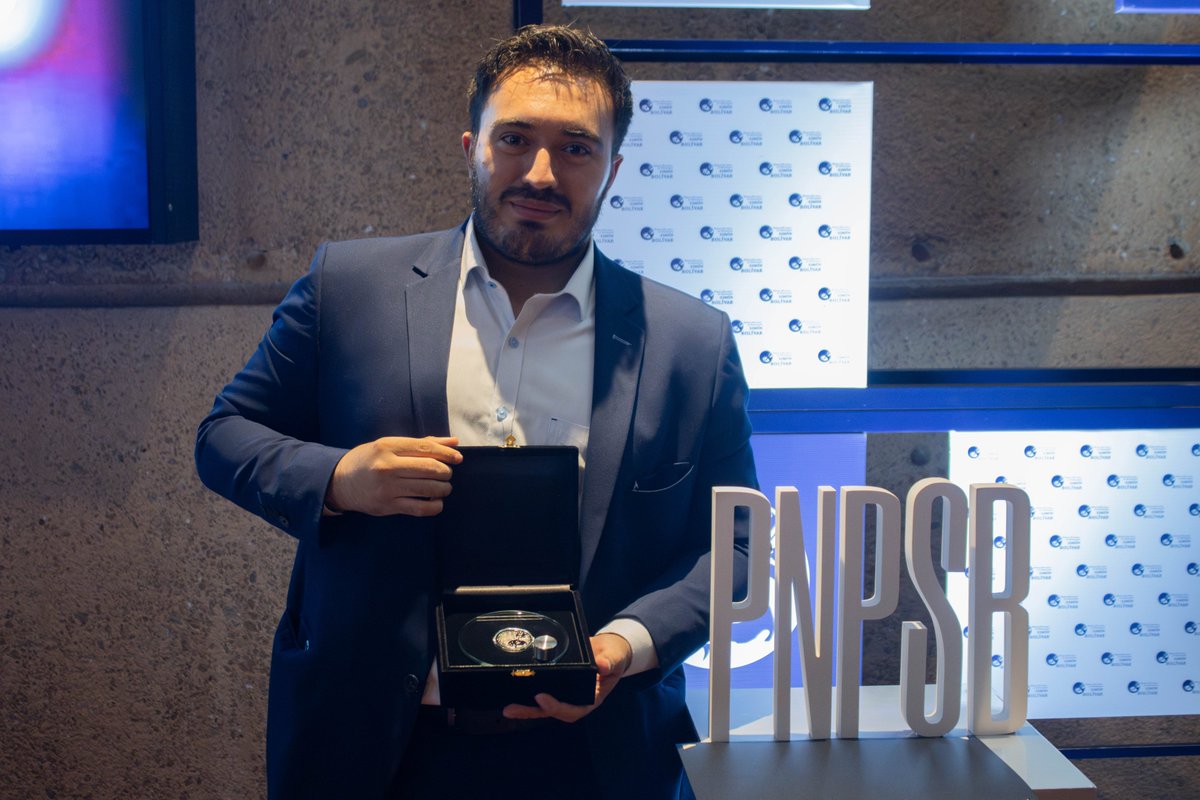 Poligran tweet media