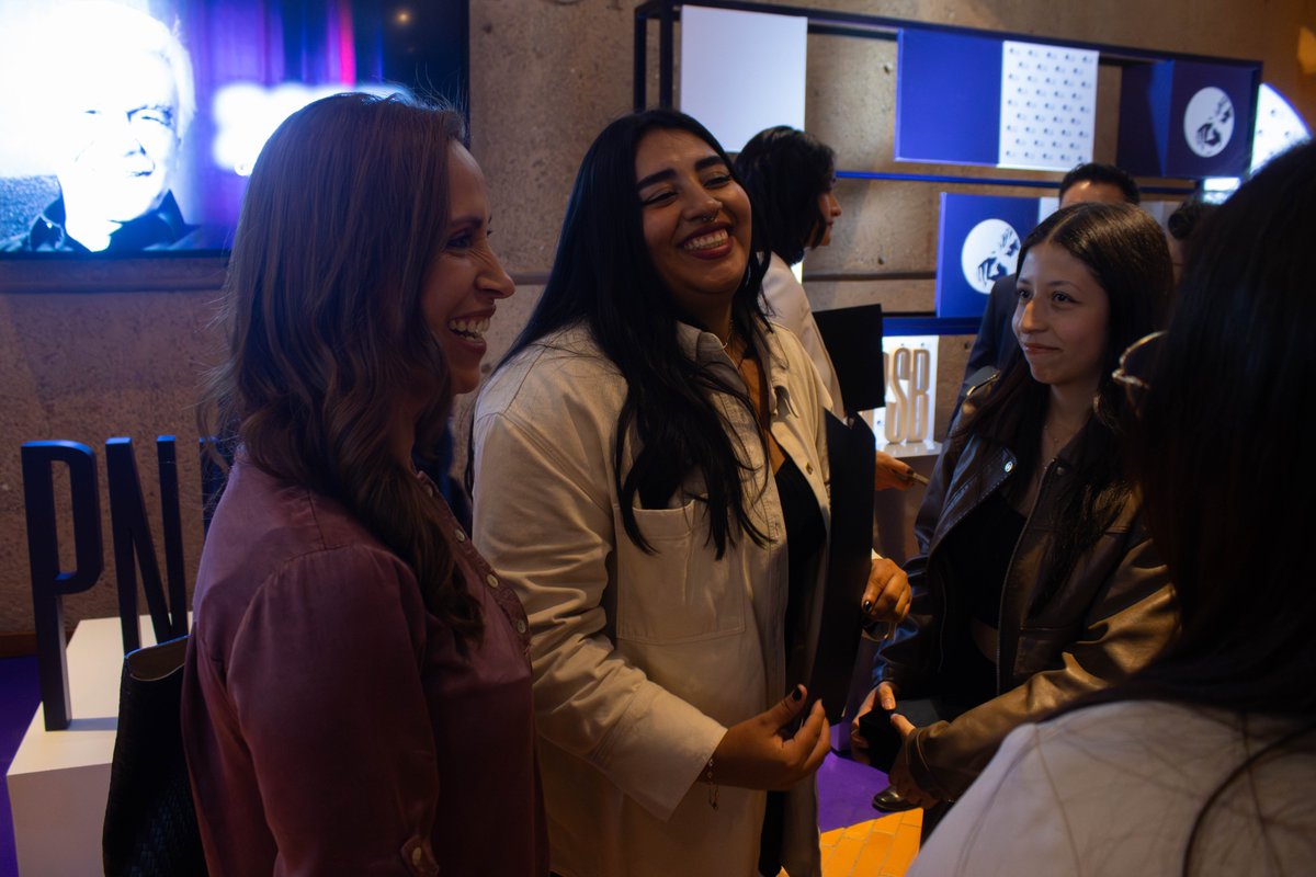 #SomosPoli | Felicitaciones a la <a href="/uippoligran/">Unidad de Investigación Periodística</a> por ser reconocidos con un Premio Nacional de Periodismo Símon Bolívar (@pnpsimonbolivar), en esta ocasión, con la investigación “Feminicidio antes del feminicidio”.