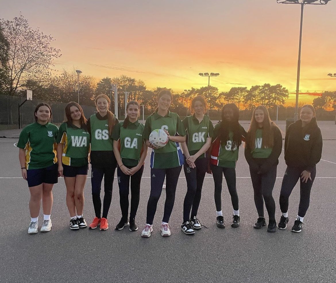 StanPEDance tweet media