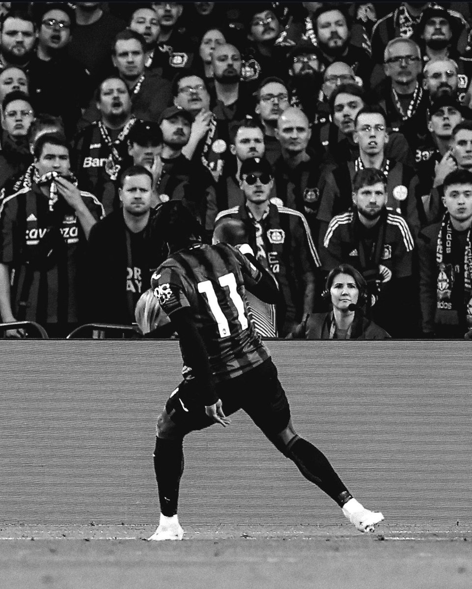 𝑹𝑬𝑨𝑫𝒀 𝑭𝑶𝑹 𝑻𝑯𝑬 𝑾𝑨𝑹. ⚔️

ICI C’EST QARIS. 🇫🇷❤️💙