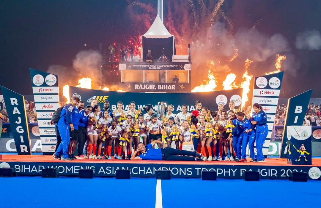 yuvva_bharat's tweet photo. #India 💙🇮🇳 winner of the Bihar Women’s Asian Champions Trophy Rajgir 2024 🏑 #BWACT2024
#HockeyIndia #IndiaKaGame #BharatKiSherniyan #BiharWACT2024Final #WomensAsianChampionsTrophy #HockeyKaParvBiharKaGarv
#AsiaHockey #Champions
@FIH_Hockey @asia_hockey
@TheHockeyIndia https://t.co/n9msKgFrFi