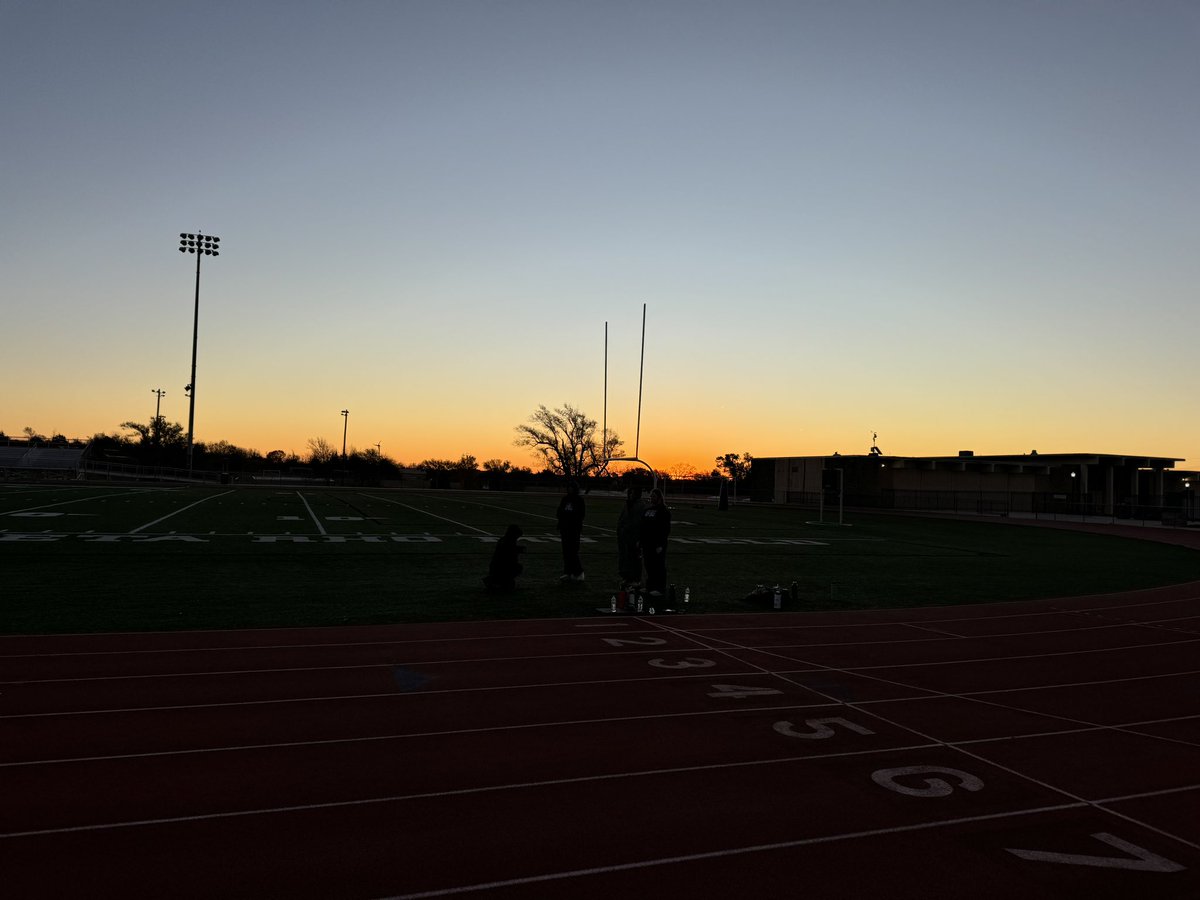 Builder Softball tweet media