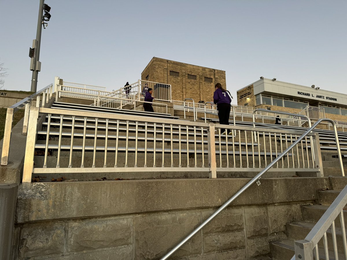 Builder Softball tweet media