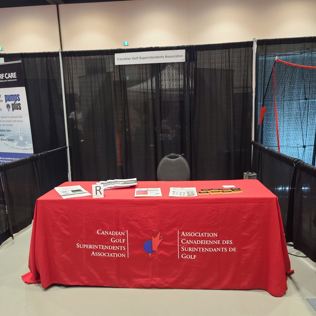 GolfSupers's tweet photo. We're at the @ngcoacanada trade show ready to welcome delegates! https://t.co/uqo9qCeAA3