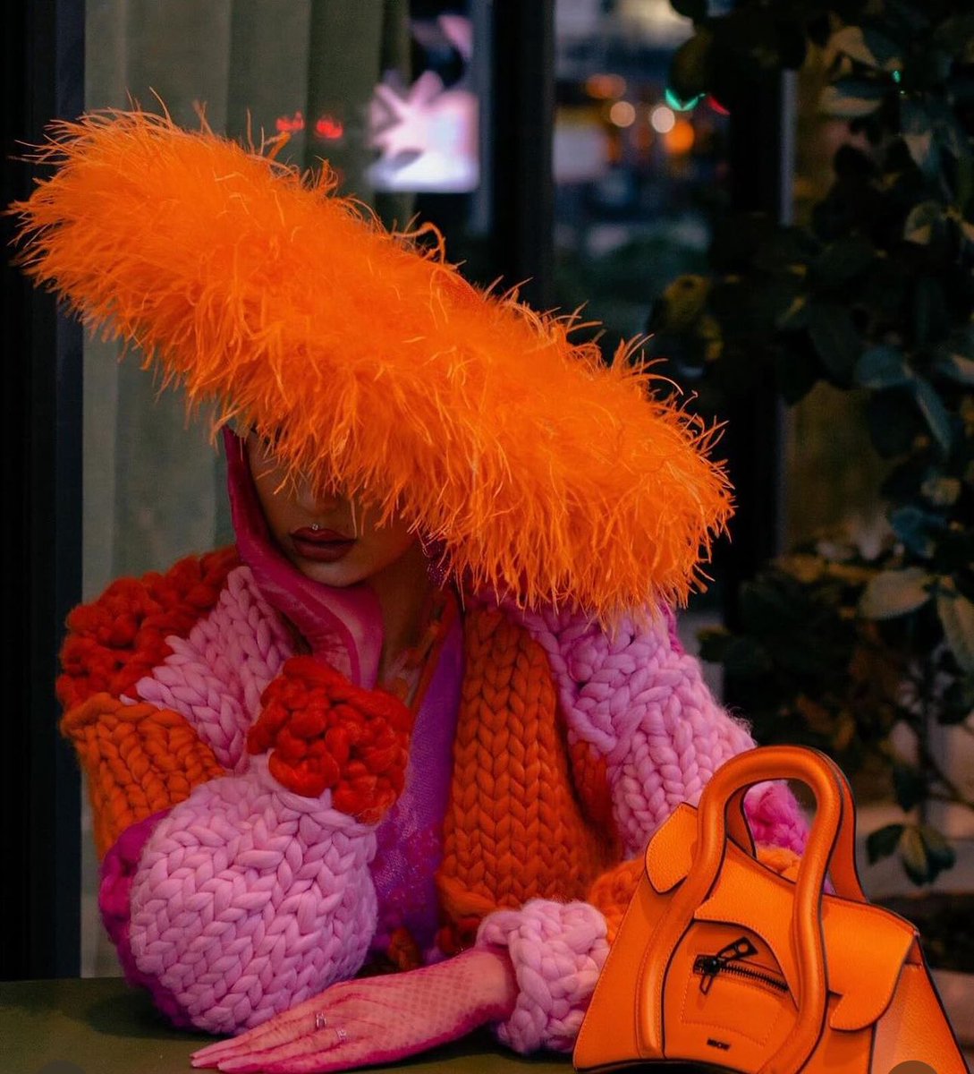 cjmillinery's tweet photo. We are now working with @etsyuk to offer an exclusive Carrie Jenkinson outlet which will be selling off pieces used in our photoshoots for extremely discounted prices https://t.co/WQACLvi7XD visit the store now to get your first bargain 🥰 https://t.co/57YjjjWXYE