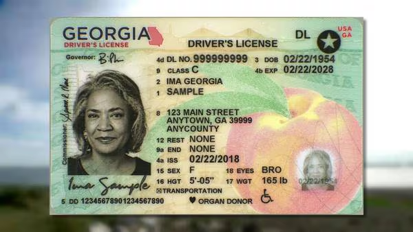 GAFollowers's tweet photo. Travelers must obtain a Real ID, marked with a star in the upper right corner, by May 7, 2025, for air travel. 

The Real ID Act, passed in 2005, aims to enhance security and prevent ID fraud, following 9/11 Commission recommendations. https://t.co/TNn1utpO6d