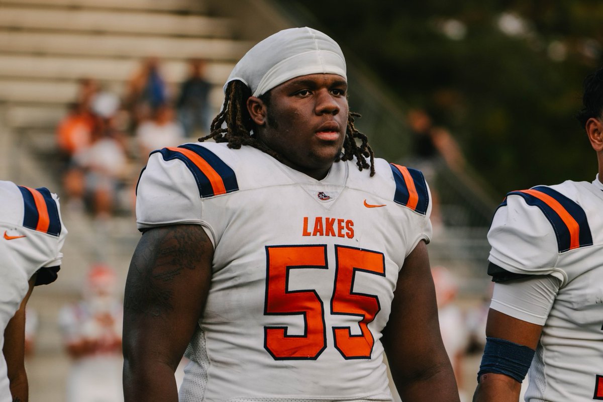 #AG2G Blessed to be named league lineman MVP!!