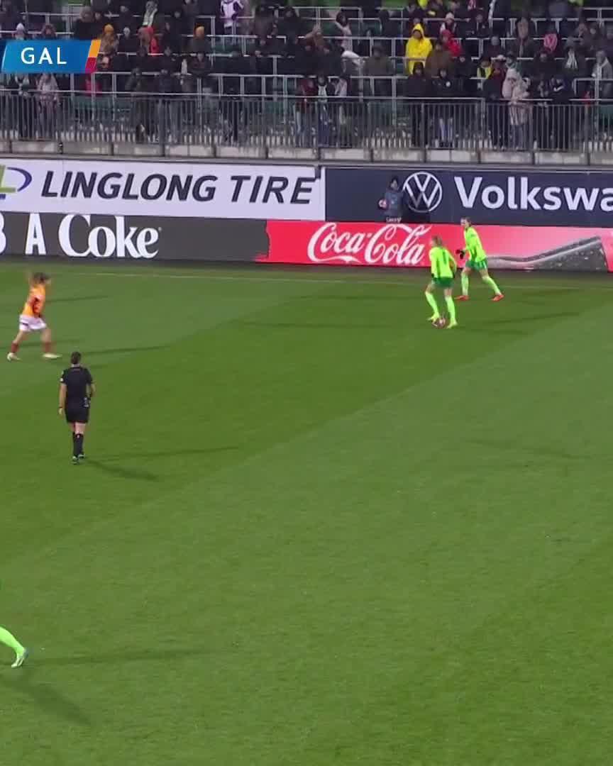 🚨 HAT-TRICK ALEX POPP 🚨Wolfsburg now 4-0 up over Galatasaray!Watch live for free on DAZN ▶️  #UWCLonDAZN #UWCL