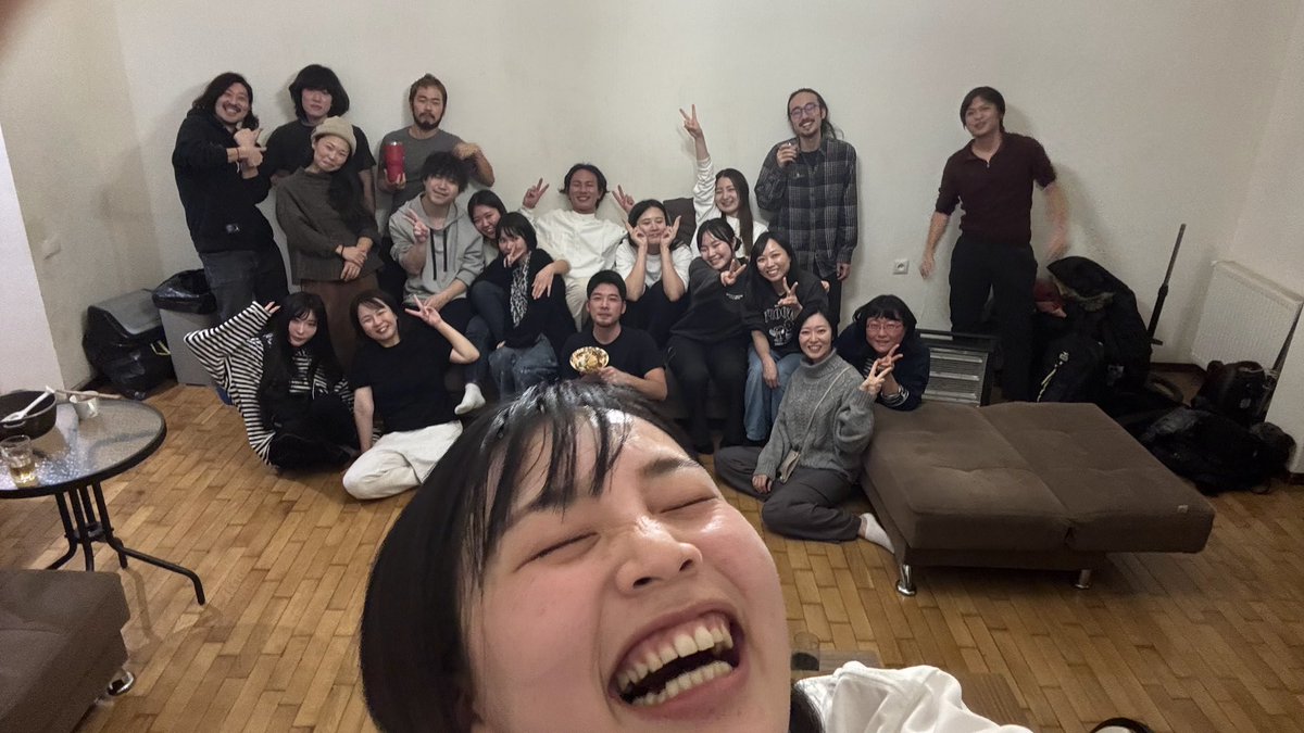 yuri|Webデザイン (@yuri_nomad) on Twitter photo ゲストハウス「ともだちんち」で牛タンパーティー🐮本当に泊まって良かった!
ジョージアでノマドニア以外の日本人とこんなに繋がれると思ってなかった。
シャンディ(<a href="/Shandy_Life/">シャンディ| 旅を広めるデジタルノマド</a> )さん、ありがとうございます!!! ゲストハウス「ともだちんち」で牛タンパーティー🐮本当に泊まって良かった!
ジョージアでノマドニア以外の日本人とこんなに繋がれると思ってなかった。
シャンディ(<a href="/Shandy_Life/">シャンディ| 旅を広めるデジタルノマド</a> )さん、ありがとうございます!!!