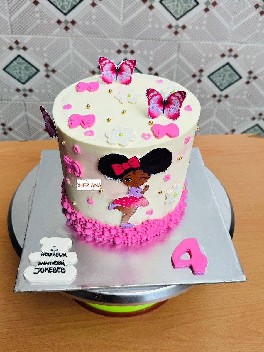 🎂 Des gâteaux 
- modèles simples: à partir 15.000 f 
- modèles personnalisés: à partir 25.000 f

🍣 Des mignardises : à partir 7.000 f la box 

☎️+225 07.58.24.76.67 
(Whatsapp/Appel)

Retrouvez la page sur : 
Facebook / TikTok / Instagram / LinkedIn / SnapChat