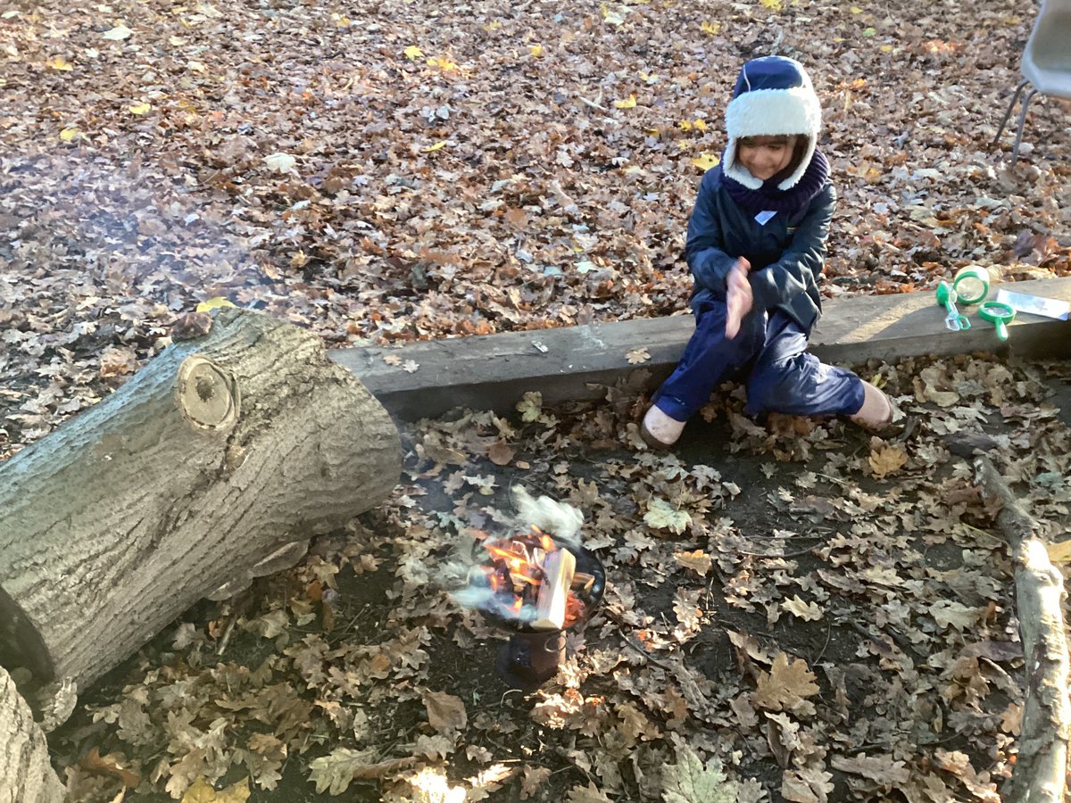 #StNicksForestSchool were not phased by the cold temperatures today. Started with a leaf game, finished with warming our hands by the fire #StNicksLower #StNicksYear1 #StNicksDiscovery #StNicksSch