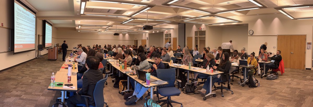 UNMBBER's tweet photo. It’s a full house at the 26th annual New Mexico Data Users Conference. https://t.co/YnG8SE4CH5