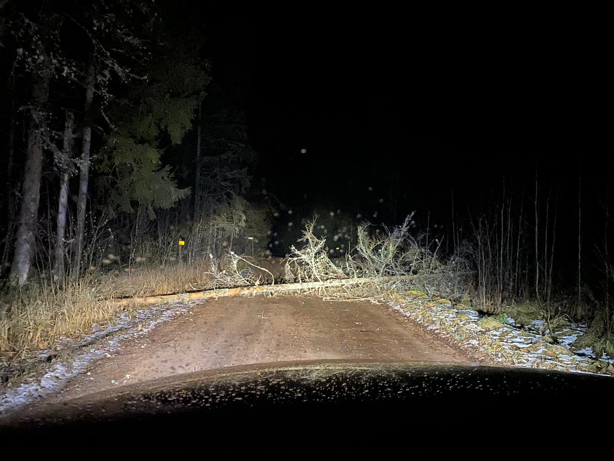 Lots of this sort of thing tonight…