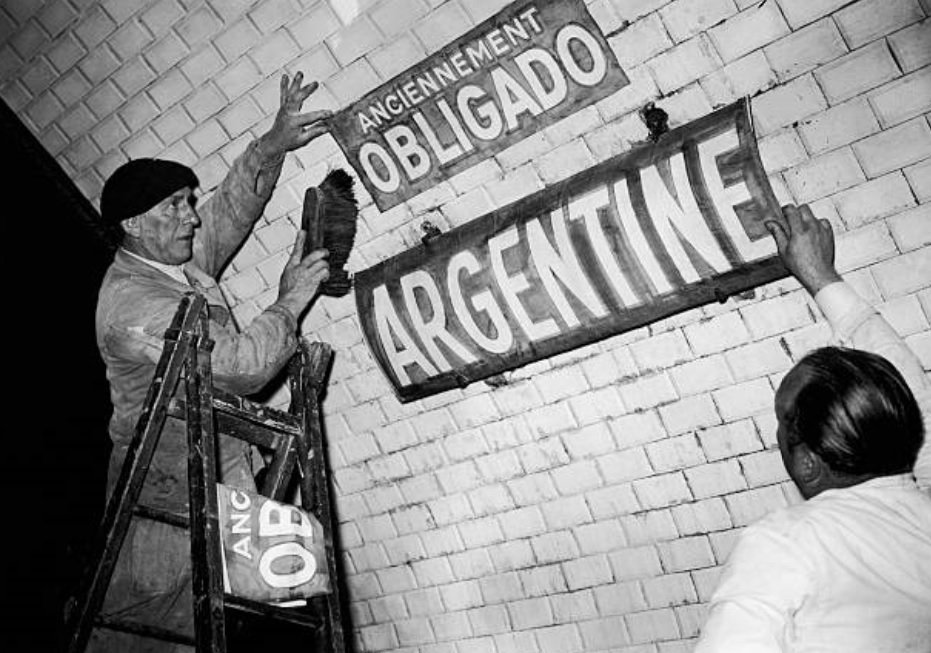 MateHistorico's tweet photo. A la calle donde vivió el General, le pusieron de nombre "Obligado", y luego la renombraron "Argentina", en honor a nuestro país. https://t.co/DLSnNbL3ya