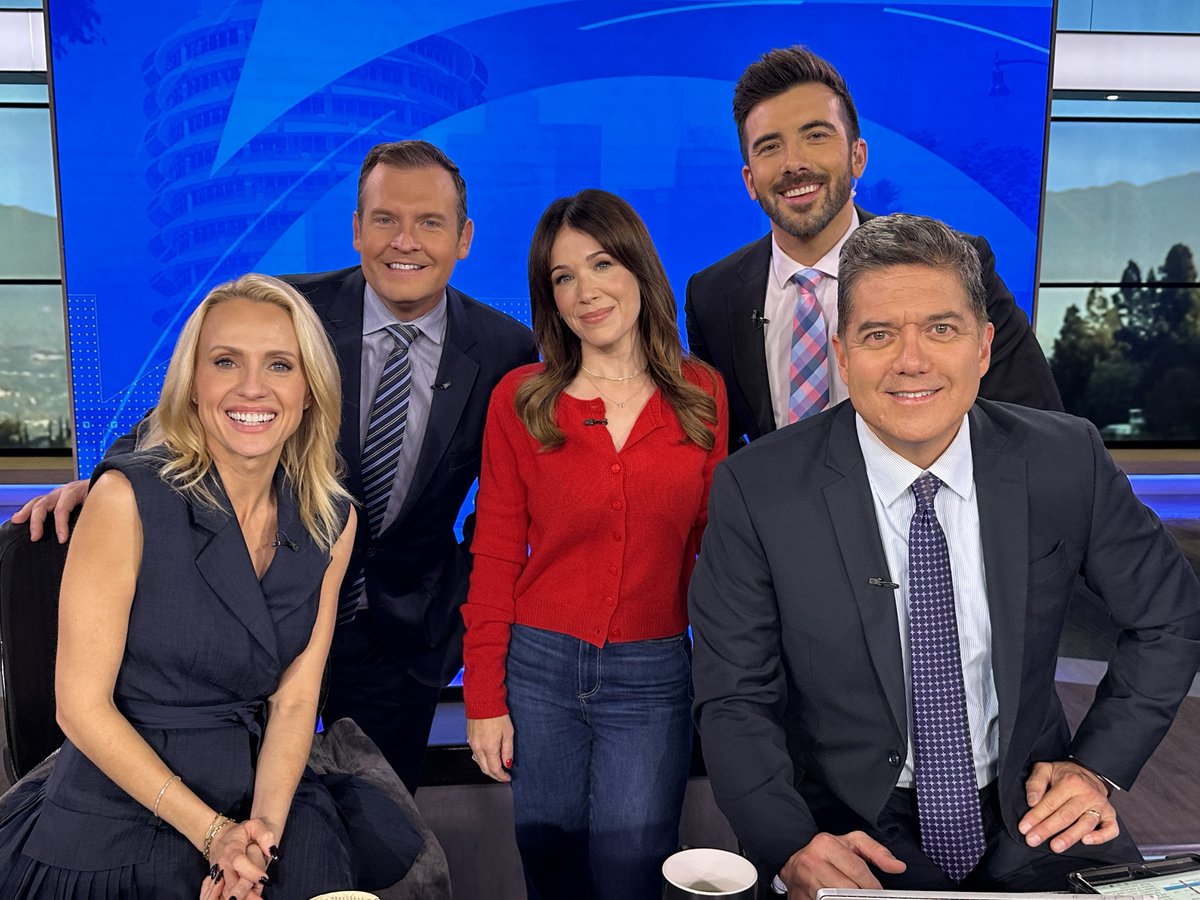 KTLA Entertainment (@ktlaent) on Twitter photo .<a href="/marlasok/">Marla Sokoloff</a> talks about writing and starring in Netflix's new movie 'The Merry Gentlemen'
<a href="/JeremyParsonsTV/">Jeremy Parsons</a>
ktla.com/video/marla-so… .<a href="/marlasok/">Marla Sokoloff</a> talks about writing and starring in Netflix's new movie 'The Merry Gentlemen'
<a href="/JeremyParsonsTV/">Jeremy Parsons</a>
ktla.com/video/marla-so…