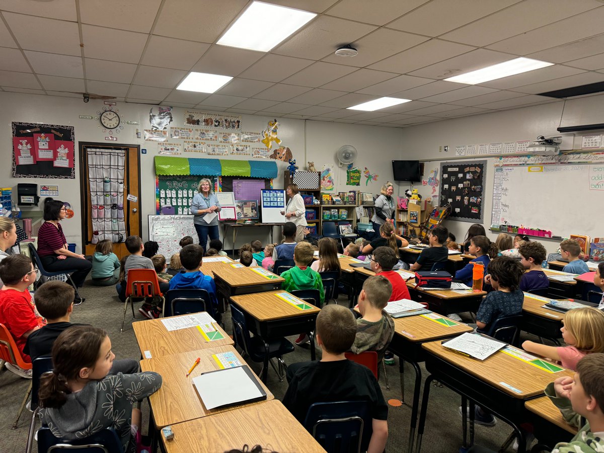 PCSD Green Valley tweet media
